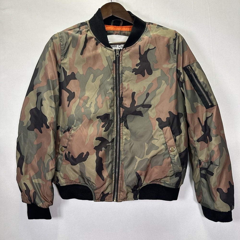 Brigitte Bailey‎ Women's Zip Up Camo Flight Bomber Style Jacket Large